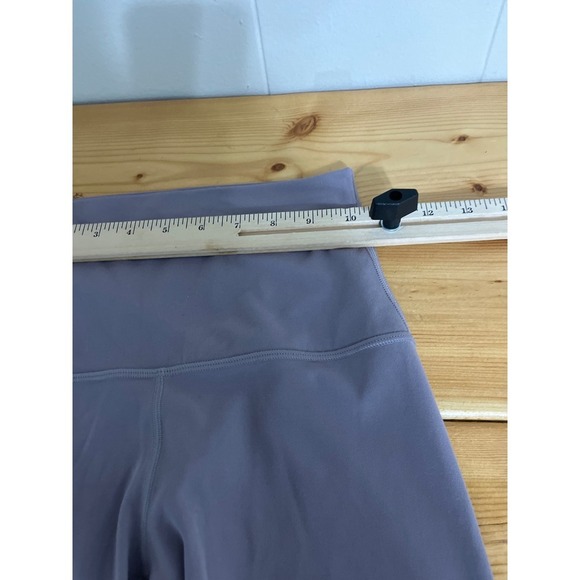 Lululemon‎ Align High Rise Bike Shorts  Women's Athletic Apparel Size 4 - Picture 3 of 5